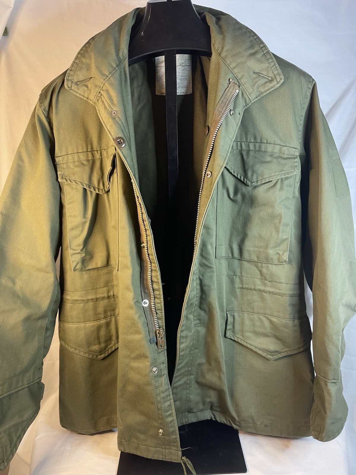 US Military Field Jacket Reg Medium 8405-782-2939 (No hood)
