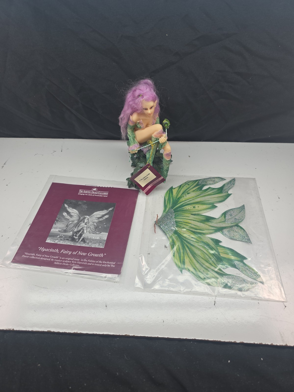 Ashton Drake -Faires of Enchanted Forest- HYACINTH FAIRY OF NEW GROWTH  W/Wings