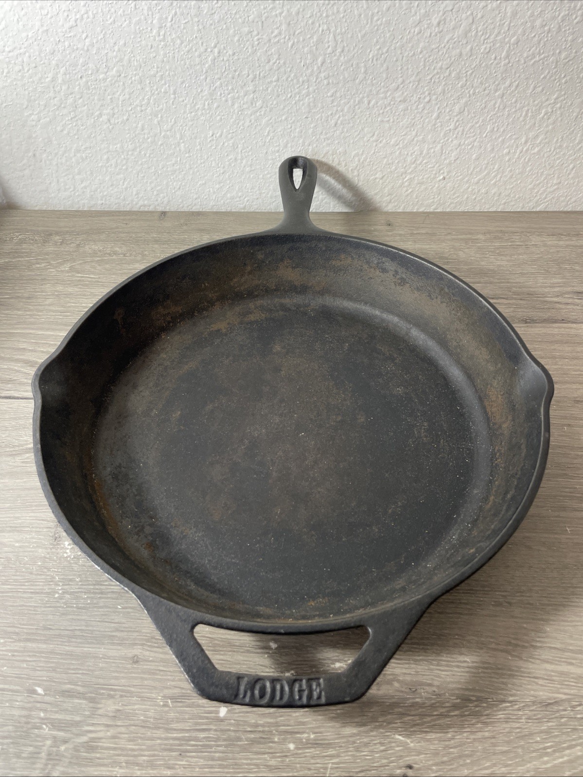 Vintage Lodge Cast Iron Skillet 12\