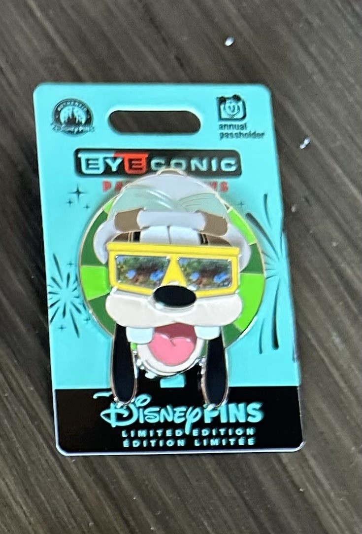 2026 Disney Parks Eyeconic Park Views Goofy 4/4 LE Lentricular AP Pin WDW