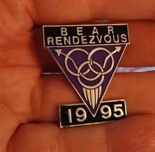Bear Rendezvous 1995 Pin Gay Interest Good Condition  picture
