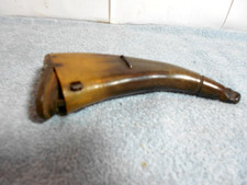 ANTIQUE 19th CENTURY GUN POWDER HORN MUZZLE LOADER FLIP TOP TO FILL - 6in - Z590 picture