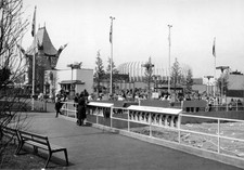 Small replica of Oklahoma map laid out Oklahoma pavilion Worlds Fa- Old Photo picture