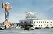 Wendover Will Giant Cowboy State Line Hotel Casino Nevada Postcard picture