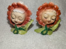 Japan AUTHENTIC VINTAGE  1950s MCM Anthropomorphic Flower  Salt + Pepper Shakers picture