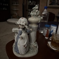 Lladro # 5284 Glorious Spring Completely Original picture