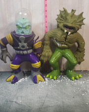 2 Vintage figures Stretch Screamers for parts repair novelty Swamp Alien picture