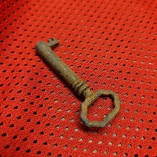Antique Iron Skeleton Key Vintage Barrel Key Old Door Cabinet Decor picture
