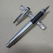 Tombow Zoom 980 Fountain Pen Silver Medium Nib Used picture