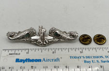 Vintage Hilborn Hamburger US Navy Submarine Warfare Dolphins Sterling Pin Badge picture