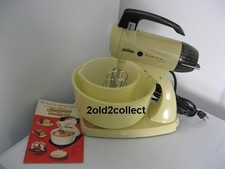 Vtg Sunbeam Mixmaster 12 pastel Yellow & 2 pastel yellow bowls Works 1950s HTF picture
