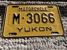 YUKON , CANADA License Plate  *** MOTORCYCLE  ***  undated   MC  / GLOSSY picture