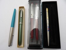 5 pens 2 parkers 1 fountain need ink picture
