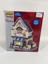 LEMAX Signature Collection Christmas House 