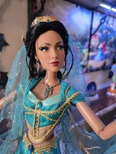 Disney Aladdin Princess Jasmine  Limited Edition 17