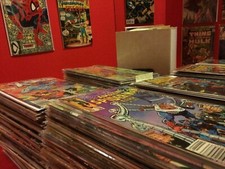 HUGE PREMIUM VINTAGE MYSTERY COMIC BOOK LOT GOLD,SILVER,BRONZE SET OF 13 COMICS picture
