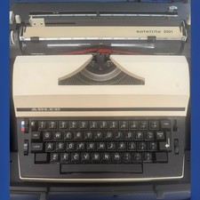 ADLER Satellite 2001 Electric Typewriter TESTED & WORKING picture