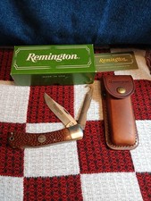 VINTAGE REMINGTON R3-D “BIG GAME” KNIFE, POUCH, BOX & BOOKLET  picture
