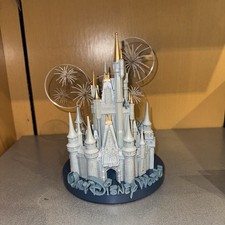2026 Walt Disney World Cinderella Castle Light-Up Figurine New in Box picture