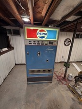 1964 Pepsi Vending Machine picture