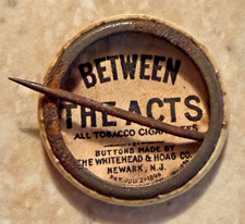 Whitehead Hoag Argentine Republic Pin Between The Acts Tobacco Cigarettes / C458 picture