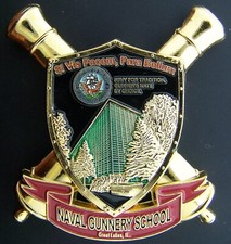 Naval Gunnery School Gunner's Mate Great Lakes Challenge Coin picture