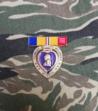 NAVY MARINES USMC PURPLE HEART COMBAT ACTION RIBBON COMBAT WOUNDED PIN picture