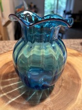 Vtg Mid Century Aqua Blue Hand Blown Ruffled Glass Melon Vase Rough Pontil 5.5 picture