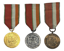 Vintage 3 Polish Commemorative Medals – Na Straży Pokoju, Bałtyk Odra Nysa picture