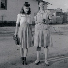 ID'd c1940s Wisconsin Rapids, WI Emmie Blake Snapshot Photo Indian Village Women picture
