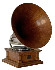 ANTIQUE VICTOR V  PHONOGRAPH - WOOD HORN - BEAUTIFUL EXAMPLE - WE EXPORT picture
