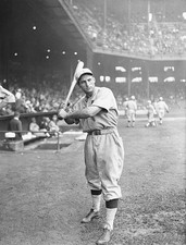 Pepper Martin poses for photographers before fourth game of World - Old Photo picture