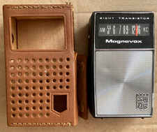 Magnavox Model AM-81 Eight Transistor Pocket Radio Case Untested Parts Repair picture