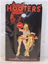 HOOTERS RESTAURANT HOT ROAD STOP SIGN CONSTRUCTION WORKER GIRL KENNESAW GA PIN picture