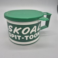 Vintage Skoal Green Plastic Spit-Toon Cup w/ Hinged Lid. RARE Kan-It made in USA picture