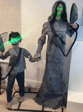 SPIRIT HALLOWEEN 5 FT 7 IN DOOMSDAY DUO ANIMATRONIC INDOOR DECORATION MULTICOLOR picture