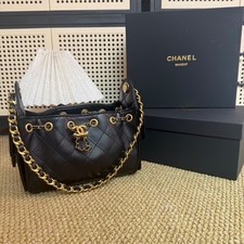 Chanel Makeup Black Quilted Shoulder Strap Bag Crossbody - VIP Gift picture