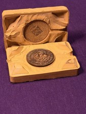 Vtg 1987 South Carolina Freemason 250th Anniv MEDAL & CASTING MOLD Rare Rigid picture