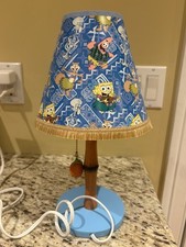 SpongeBob SquarePants 2004 Desk Lamp Pineapple Pull ChainTiki Themed picture