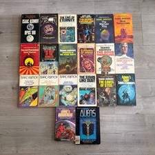 Vintage Lot Of 20 Isaac Asiov Science Fiction Sci Fi Novels Paperback Books picture