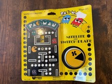 Pac-Man Nite Lite and Switch Plate Cover 1980 Butterfly New sealed On Card  RARE picture