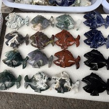 1pc Natural mix  piranha skull hand carved Quartz Crystal skull Healing random picture