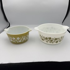 Vintage Pyrex Cinderella Mixing Bowls Set of 2 Green White Milk Glass #473-474 picture
