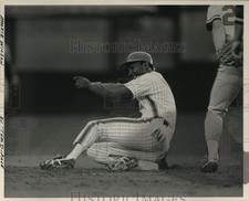 1988 Press Photo Mookie Wilson, New York Mets Outfielder - lrs16287 picture