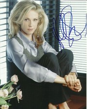 ALLY WALKER SIGNED PHOTO  PROFILER  picture
