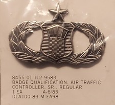 USAF AIR FORCE QUALIFICATION AIR TRAFFIC CONTROLLER SR PIN FULL SZ NIP '83 BADGE picture