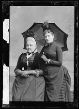 Photo:Mrs. C. [...] picture