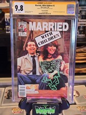 MARRIED...WITH CHILDREN #2 VARIANT CGC SS 9.8 SIGNED KATEY SAGAL (PEG) NEWSSTAND picture