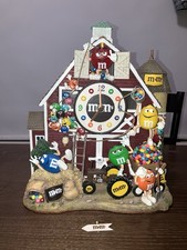 M & M's 2005 Danbury Mint Desktop Farm Clock Collectible, Details In Description picture