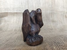 Vulture statue. Vulture, the guardian of the wild – handcrafted wooden sculpture picture